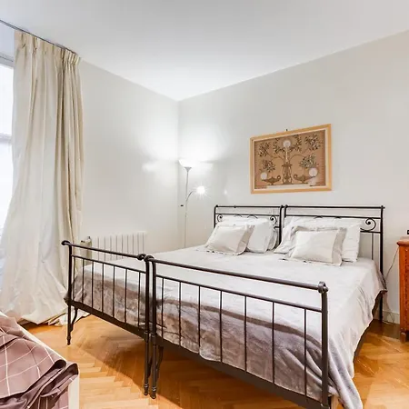 Apartment Pantheon Exclusive House *