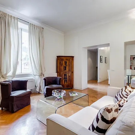 Pantheon Exclusive House Apartment Rom