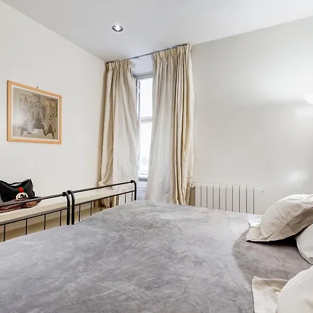 Pantheon Exclusive House * Rom