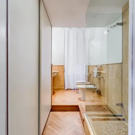 Apartment Pantheon Exclusive House