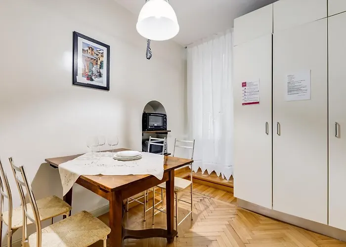Pantheon Exclusive House Rom