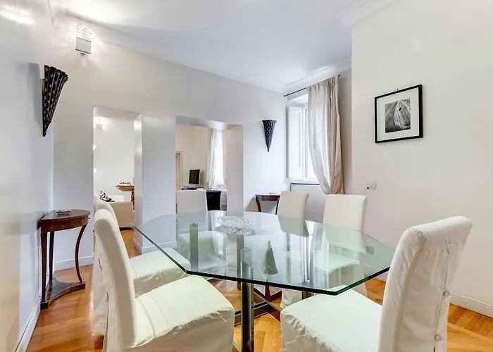 Pantheon Exclusive House *